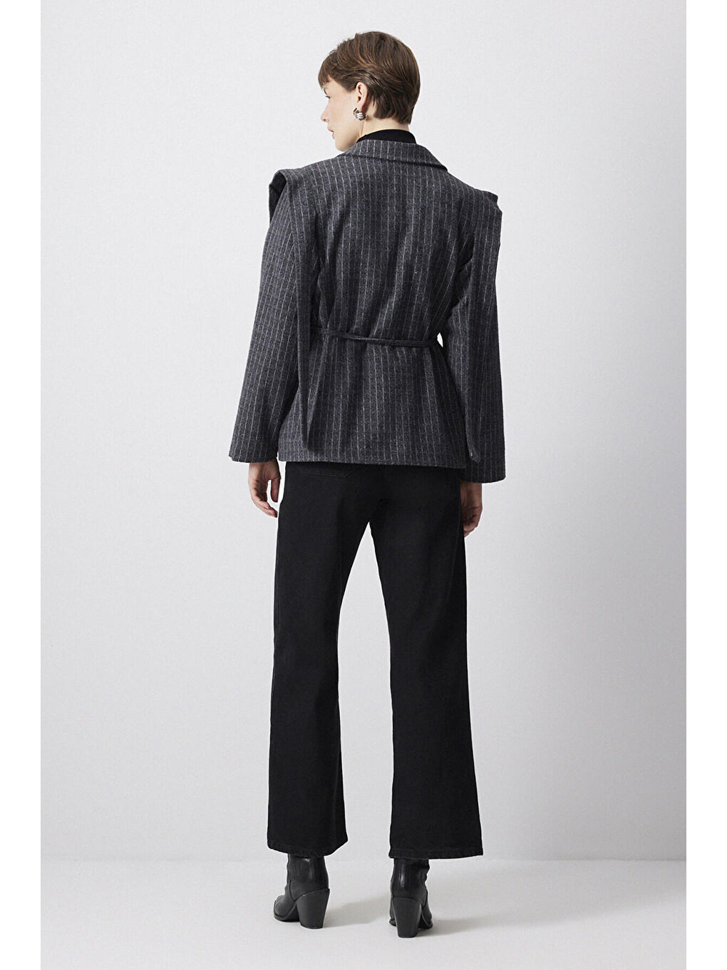 Antrasit Kemer Detaylı Ceket-2