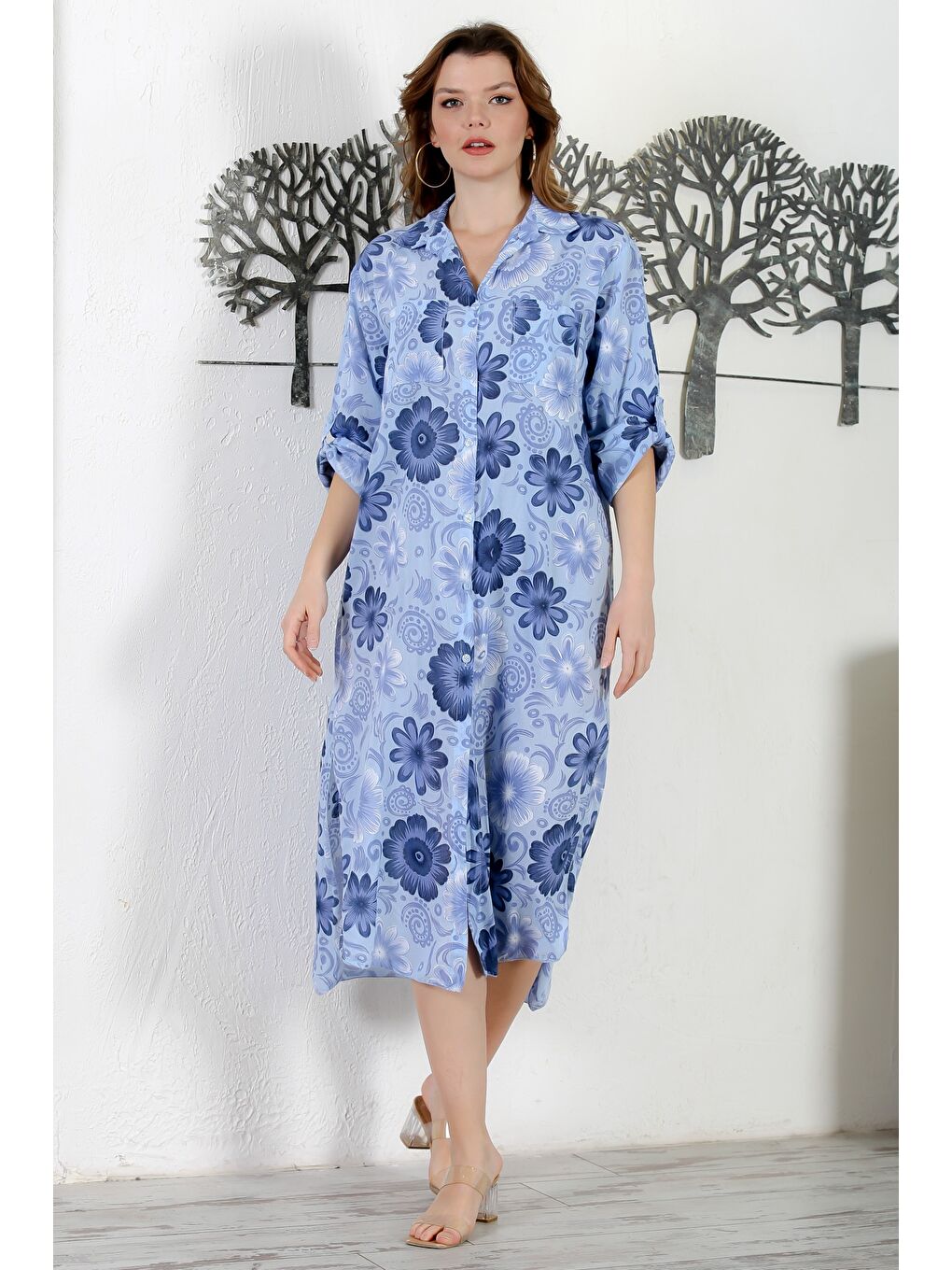 İtalyan Açık Mavi Gömlek Yaka Düğmeli Uzun Kollu Çift Cepli Allover Baskılı Dokuma Elbise 130 65-3