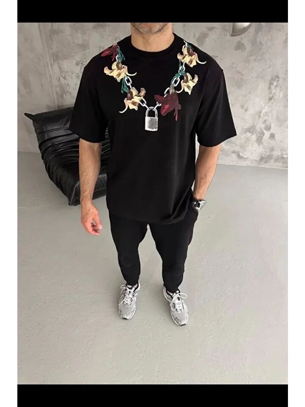 Siyah Erkek Baskılı Tişört-3