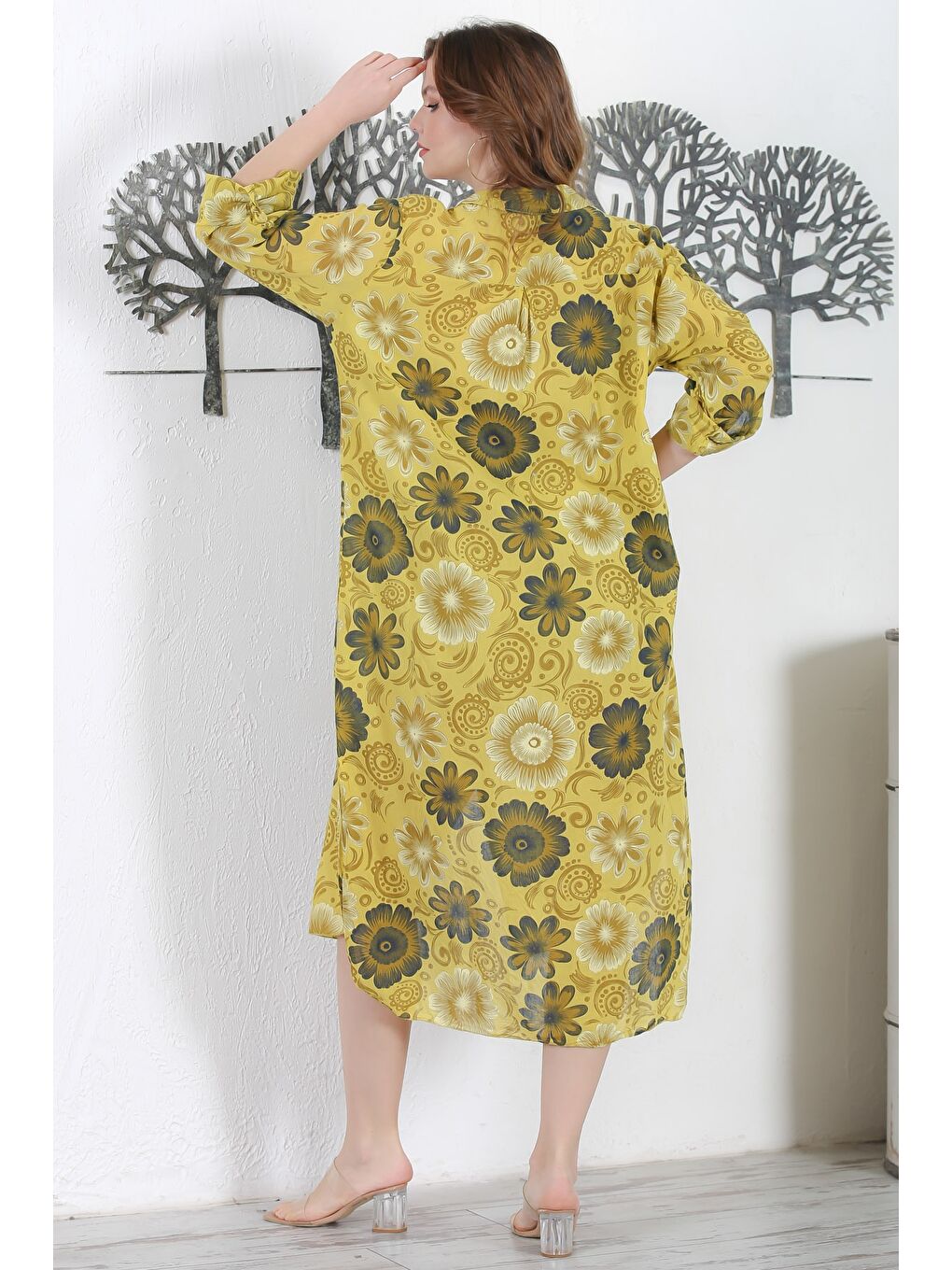 Yeşil İtalyan Limoni Gömlek Yaka Düğmeli Uzun Kollu Çift Cepli Allover Baskılı Dokuma Elbise 130 65-7