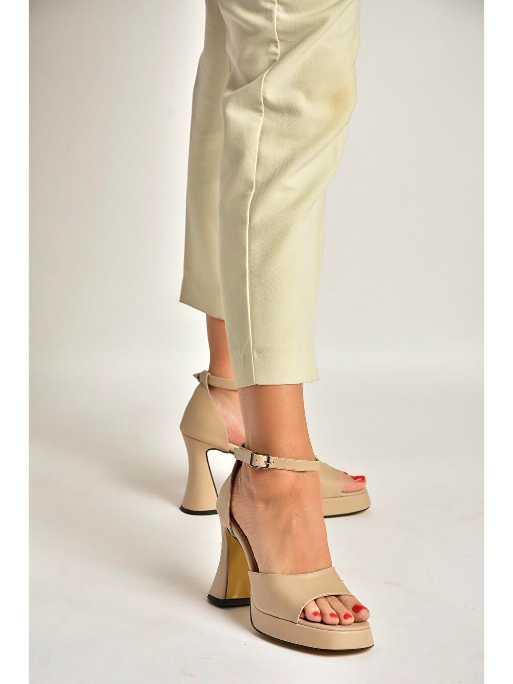 Bej Ten Kadın Topuklu Ayakkabı Y404850209-1