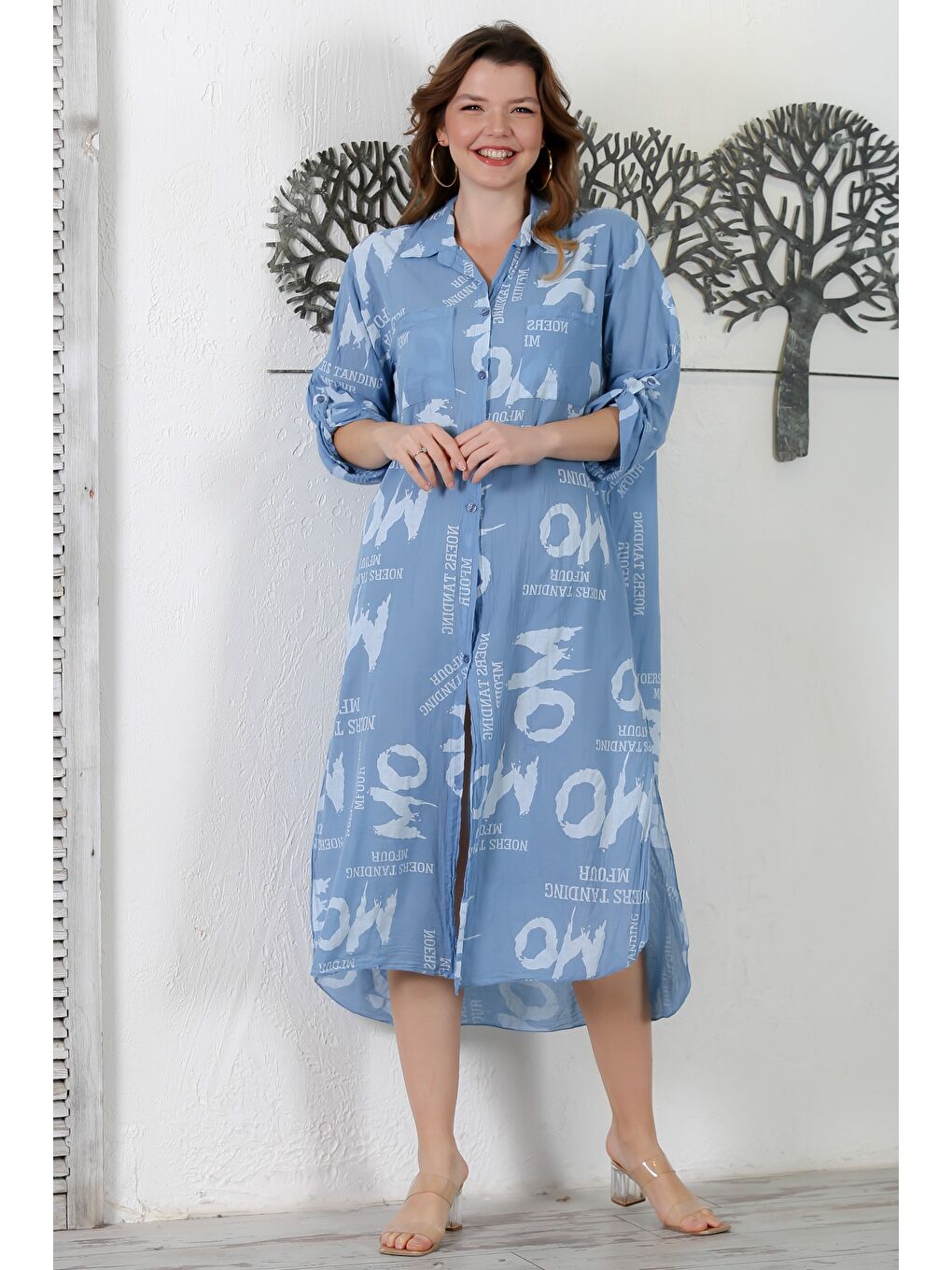 İtalyan Gök Mavisi Gömlek Yaka Düğmeli Uzun Kollu Çift Cepli Allover Baskılı Dokuma Elbise 130 65-1