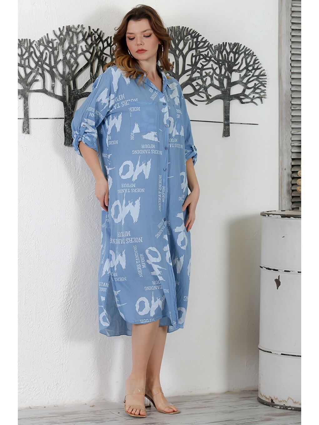 İtalyan Gök Mavisi Gömlek Yaka Düğmeli Uzun Kollu Çift Cepli Allover Baskılı Dokuma Elbise 130 65-3