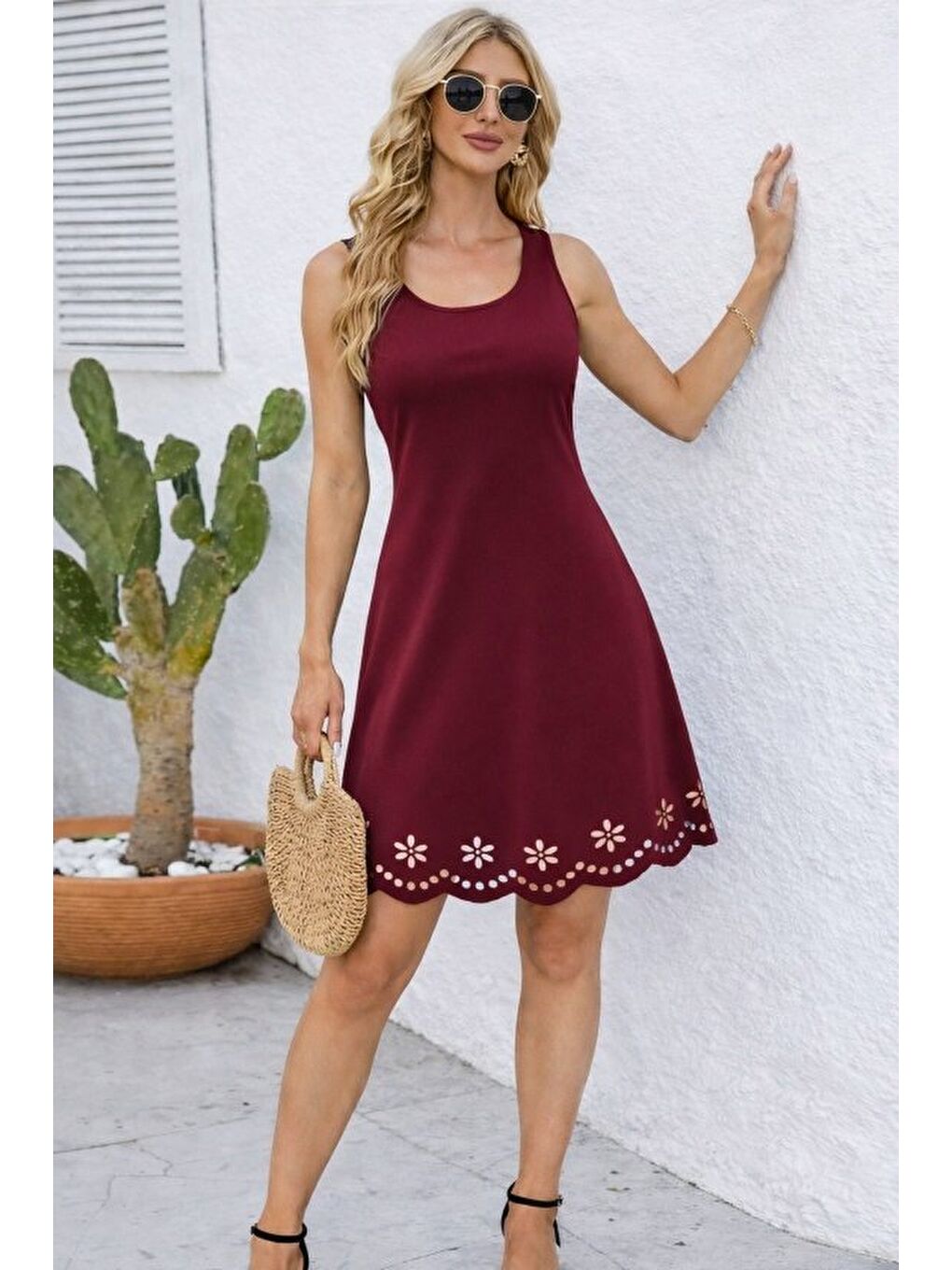 Bordo Kadın Askılı Yuvarlak Yakalı çiçek Desenli Ithal Krep Kısa Elbise-1