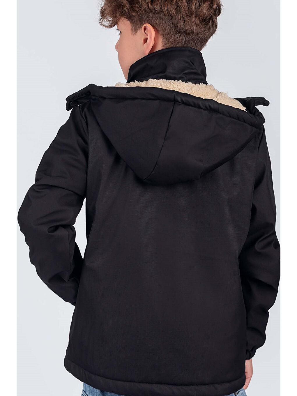 Siyah Erkek Çocuk Çıkarılabilir Kapüşonlu New Life Baskılı Kışlık Mont KM7361-2