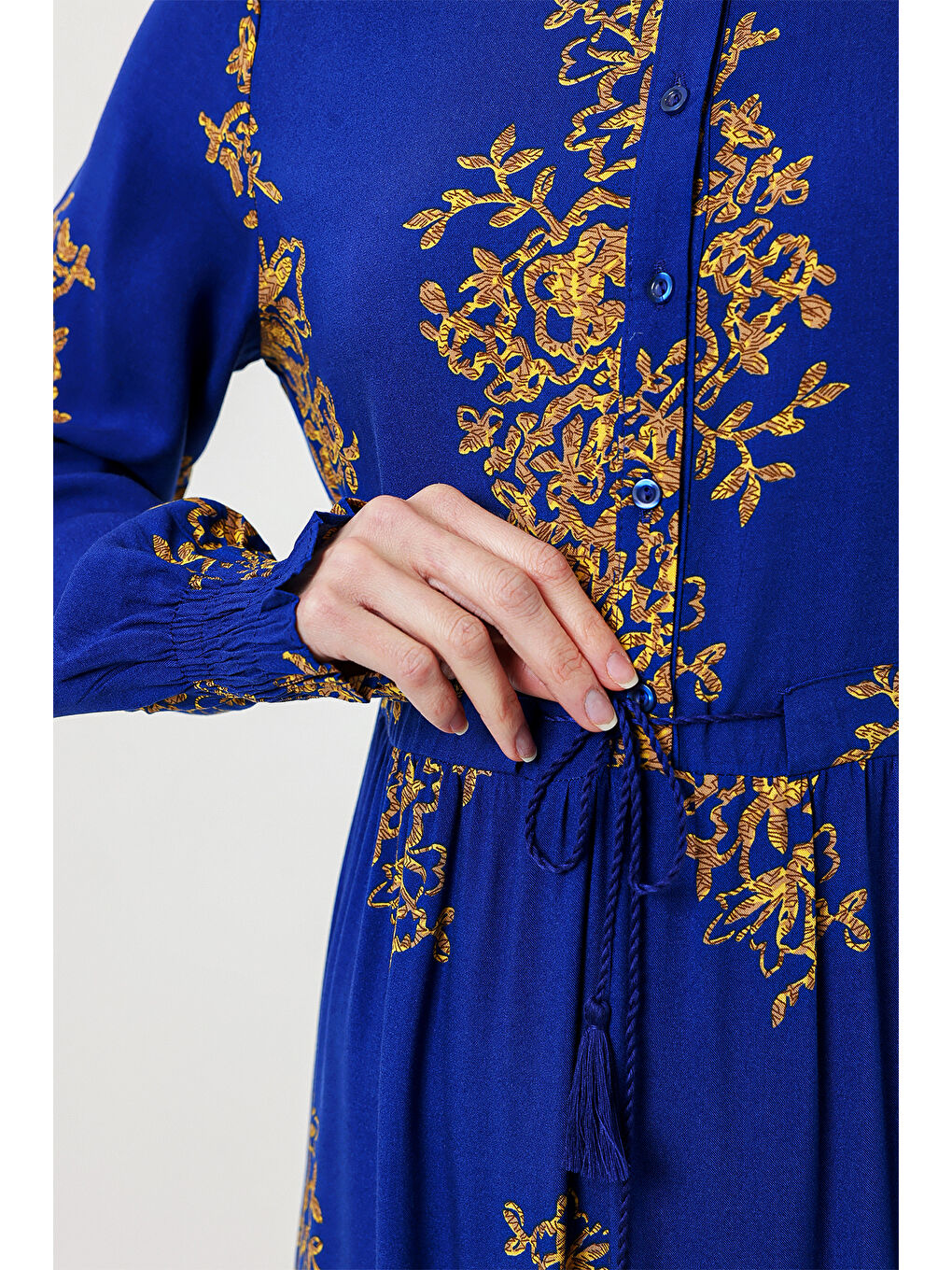 Mavi 2145 Desenli Tesettür Elbise - Saks-4