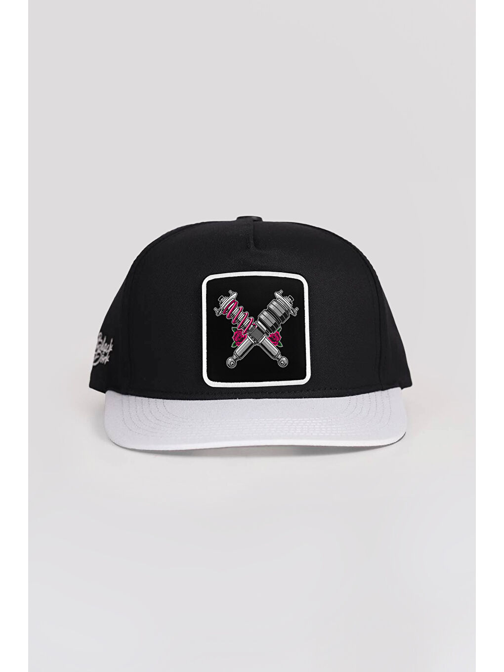 DM Logolu Beyaz-Siyah Hip Hop Şapka