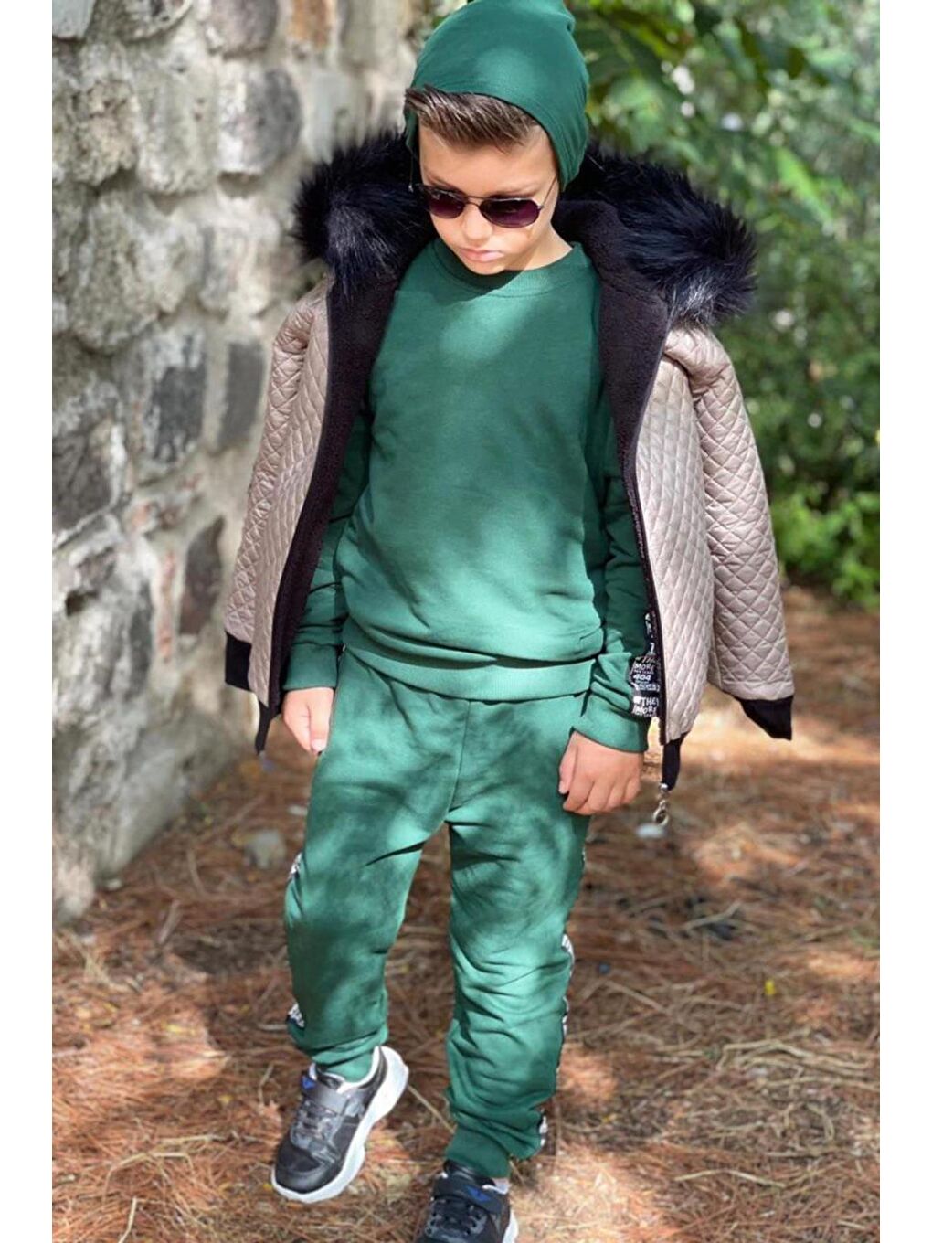 Erkek Çocuk New İçi Kürk Montlu ve Bereli Şerit Detaylı Yeşil Eşofman Takım-6