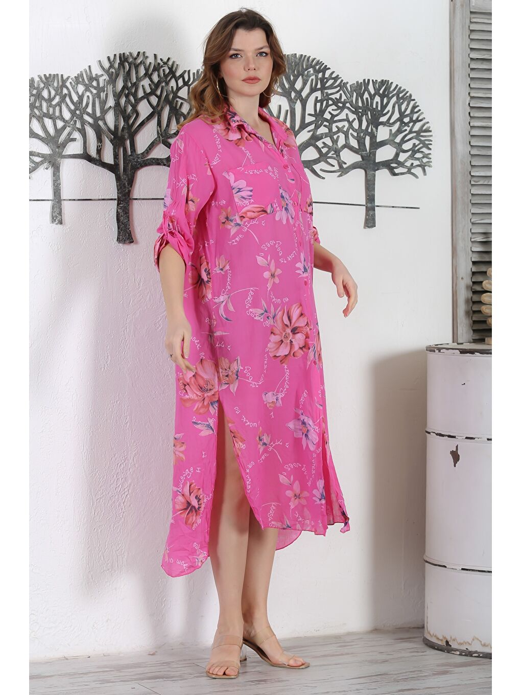 İtalyan Fuşya Gömlek Yaka Düğmeli Uzun Kollu Çift Cepli Allover Baskılı Dokuma Elbise 130 65-5