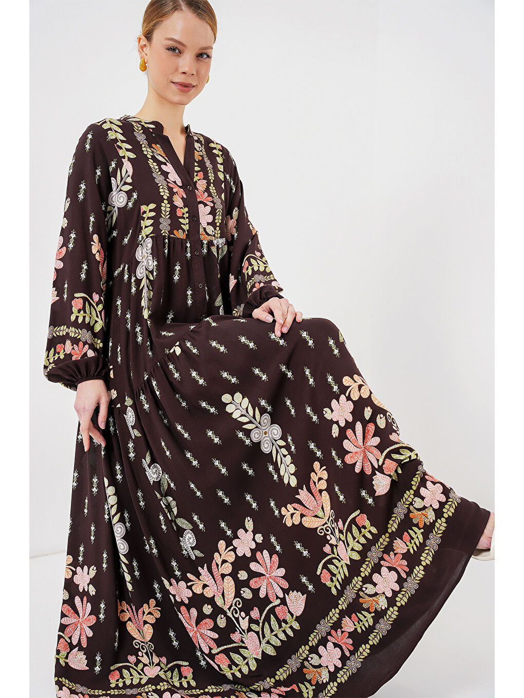 2423 Otantik Desenli Tesettür Elbise - I. Kahverengi