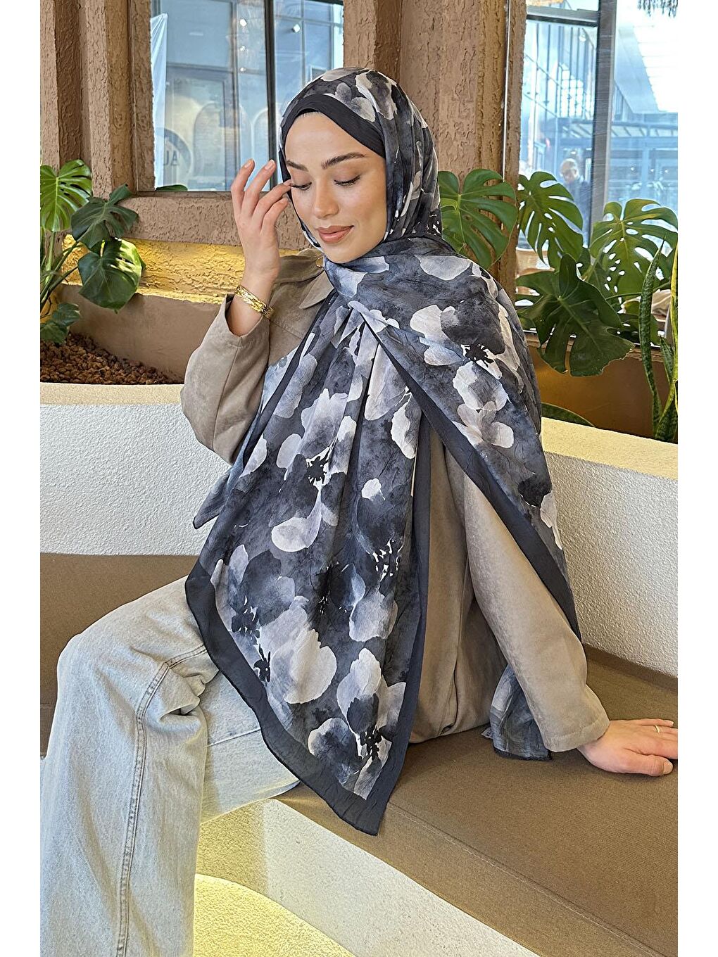 Batik Çiçek Desen Bambu Şal Antrasit-2