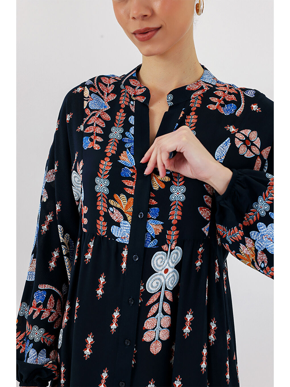 2423 Otantik Desenli Tesettür Elbise - Siyah - Mavi-4