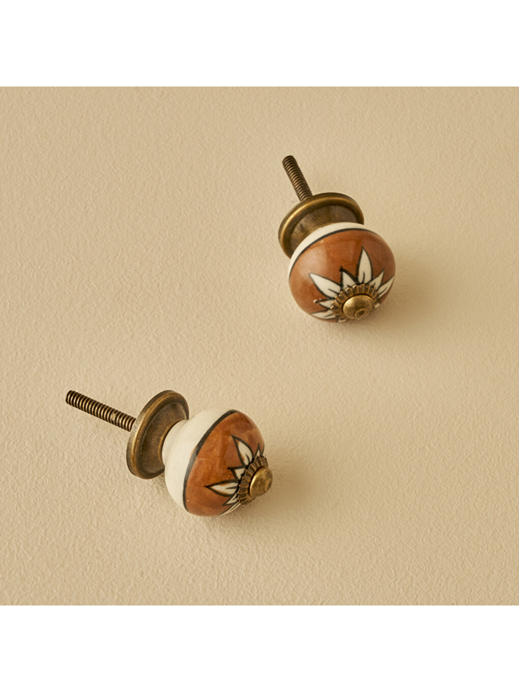 Kahverengi Emery Kulp 4'lü Kiremit (6,5x3x3 cm)-2