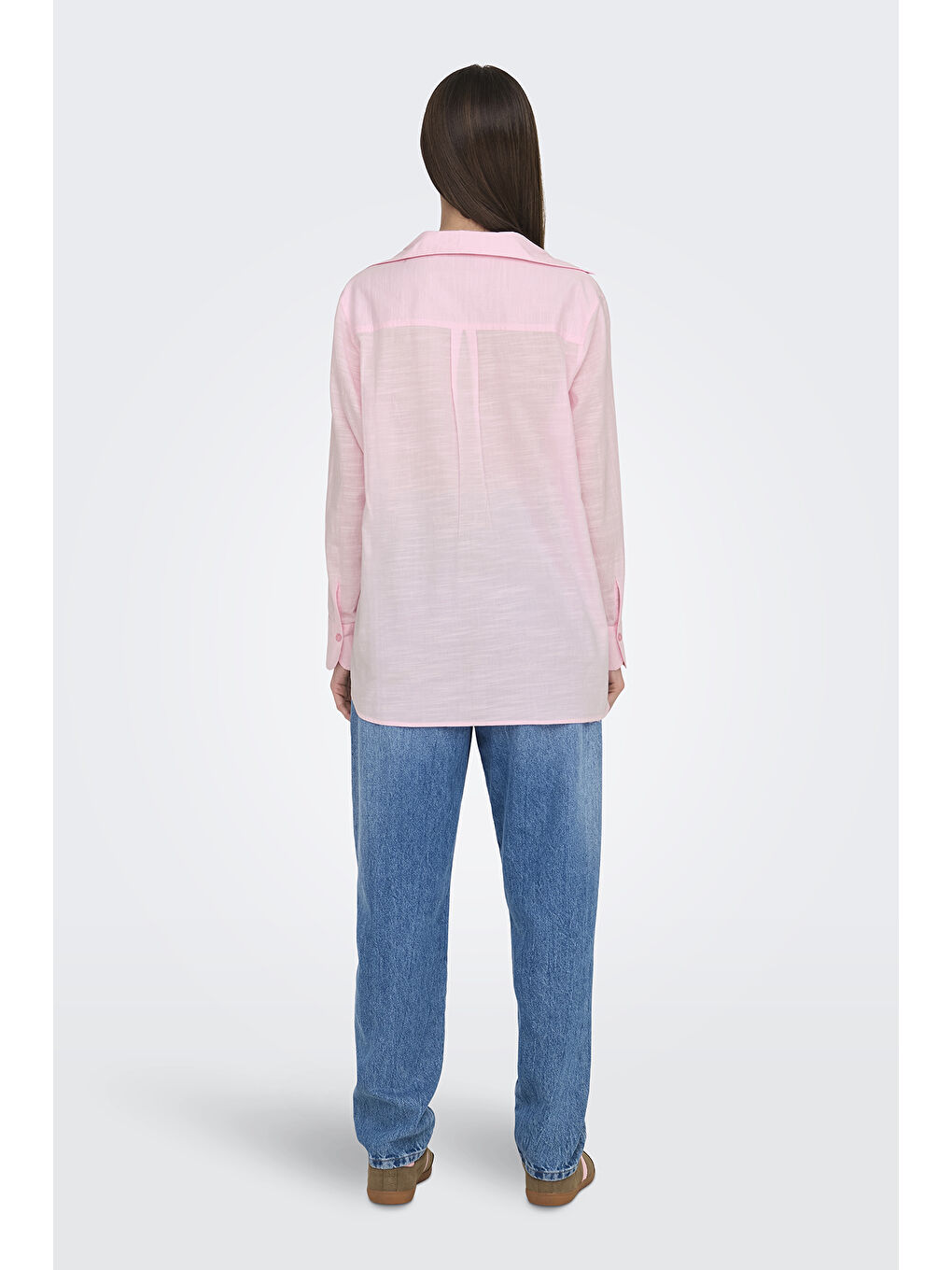 Pembe Onlsalina Pamuklu Regular Fit Klasik Yaka Tek Cepli Gömlek 15335255-3