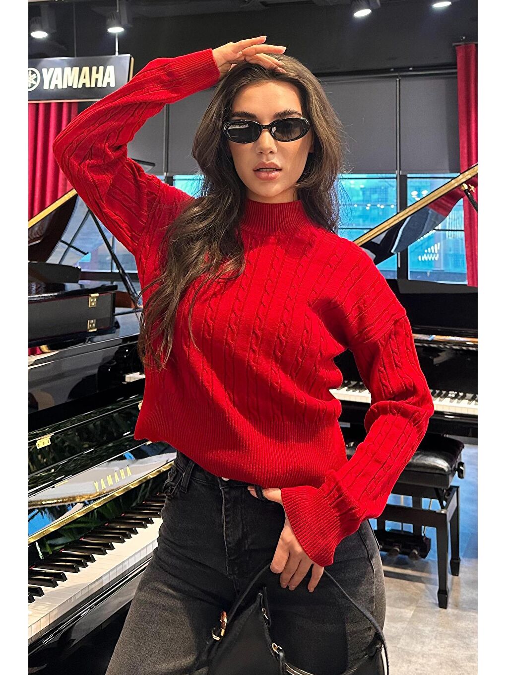 Kırmızı Yarım Balıkçı Yaka Örgülü Triko Kadın Kazak Mg2257-2