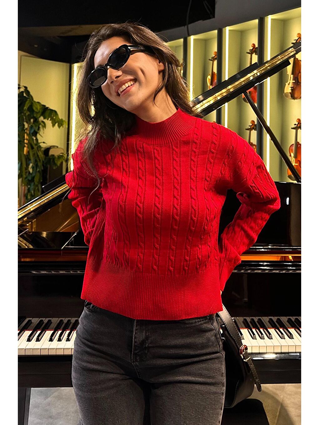 Kırmızı Yarım Balıkçı Yaka Örgülü Triko Kadın Kazak Mg2257-4
