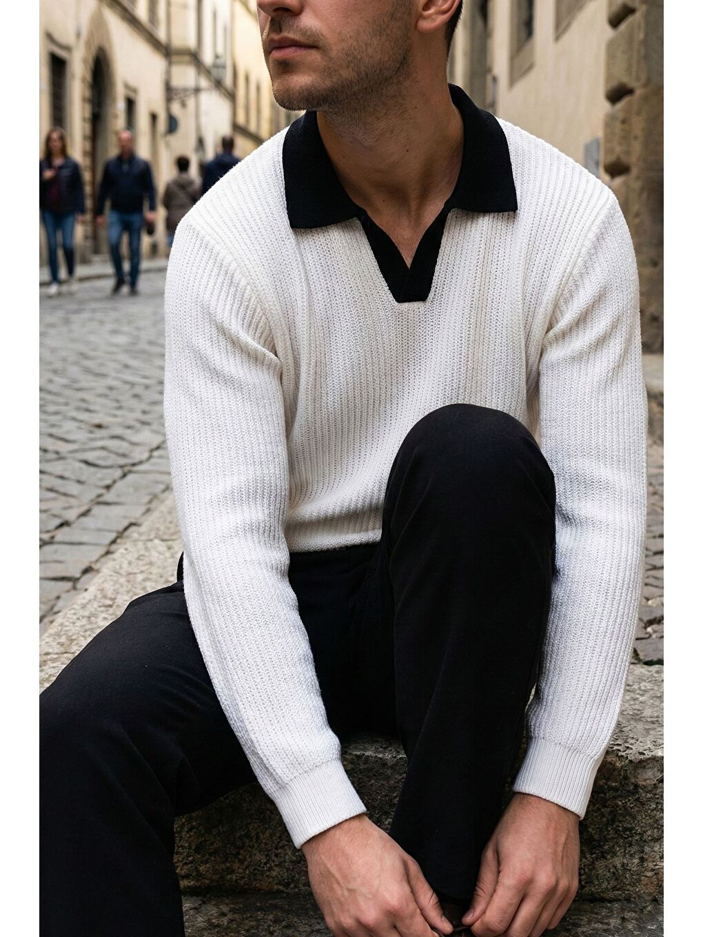 Beyaz Erkek Kendinden Desenli Polo Yaka Triko Kazak