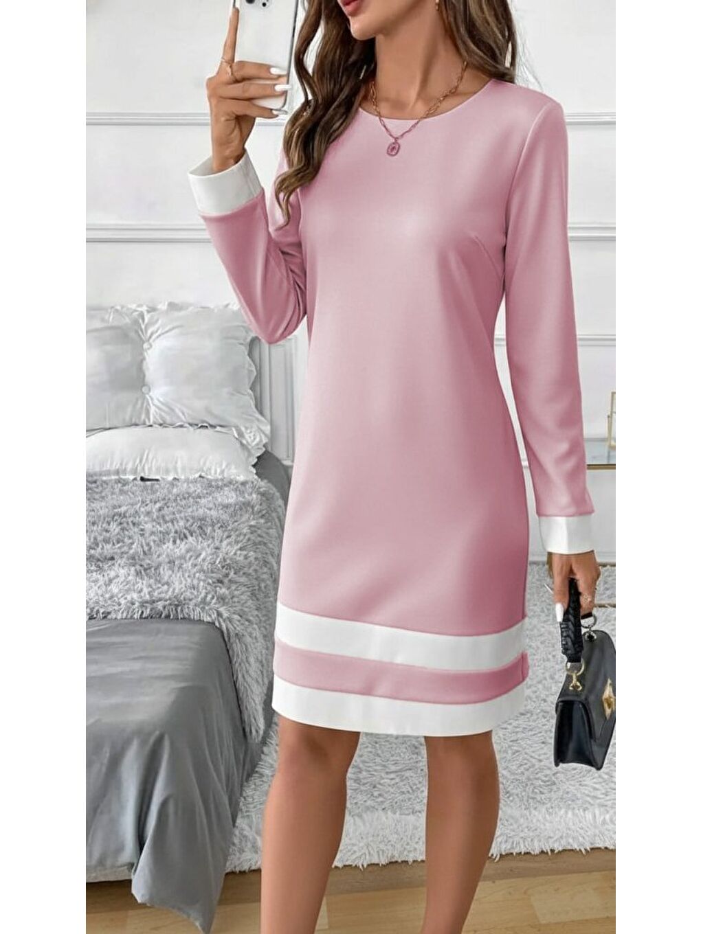 Pembe Kadın Uzun Kollu Yuvarlak Yaka Etek Ucu şerit Detaylı Mini Dalgıç Elbise-1