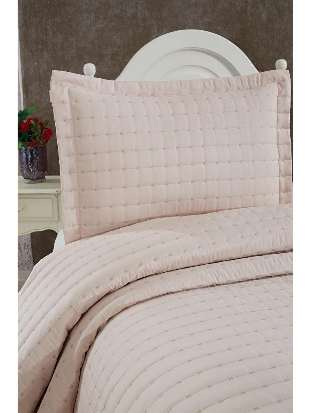 Kahverengi Dublin Tek Kişilik Kapitoneli Yatak Örtüsü Cappucino-5