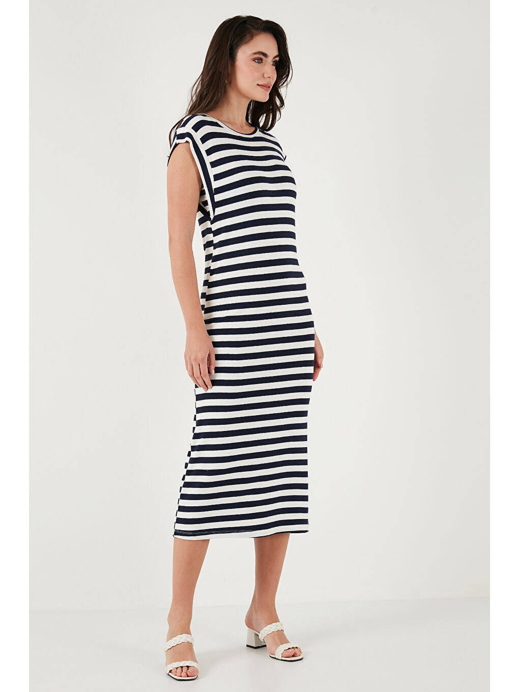 Lacivert Regular Fit Bisiklet Yaka Çizgili Midi Boy Kadın Elbise 5866105-5