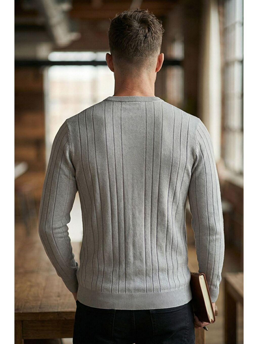 Gri Erkek Bisiklet Yaka Çizgi Desenli Triko Kazak-1