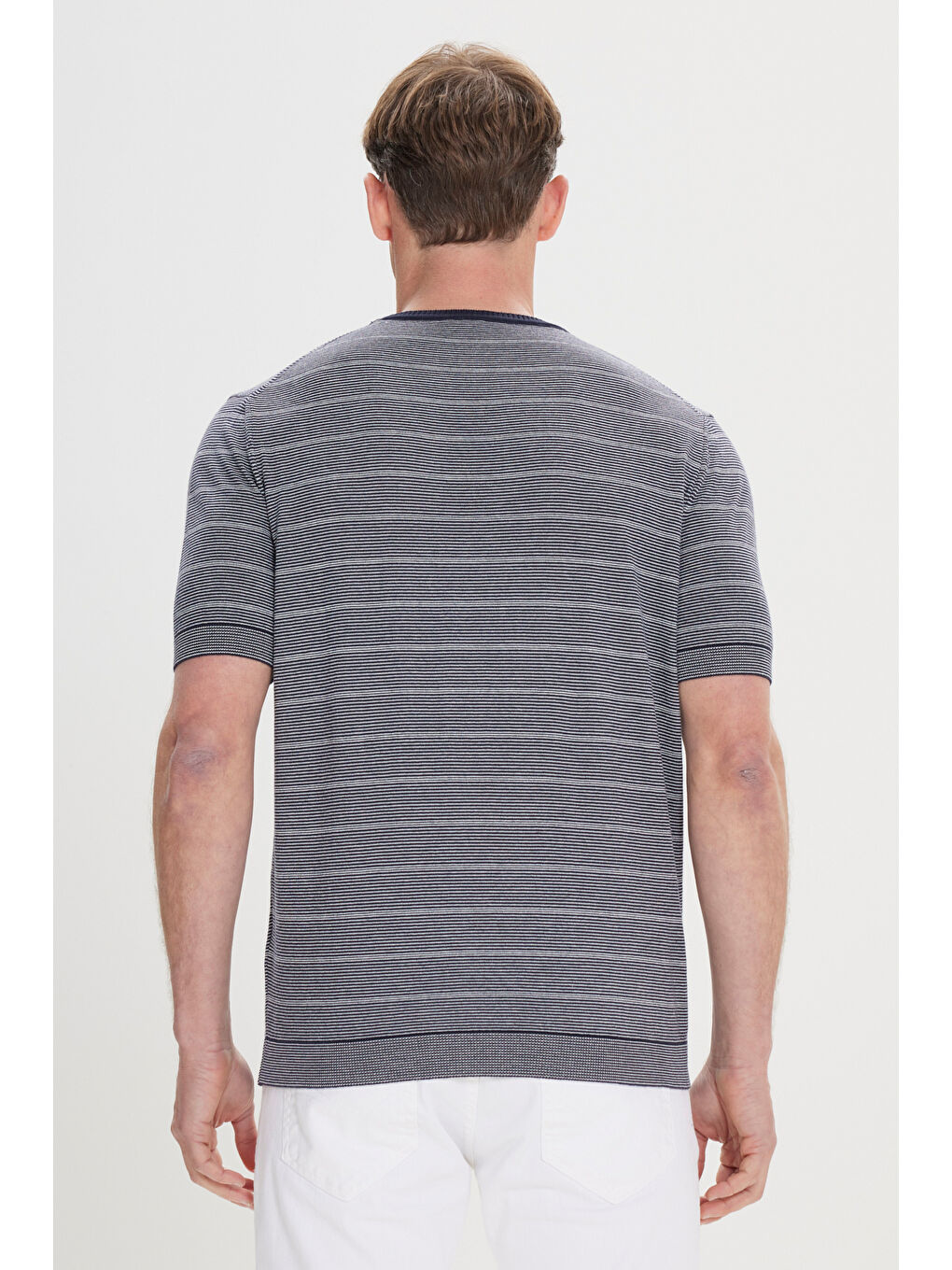 Erkek Lacivert-Beyaz Standart Fit Normal Kesim %100 Pamuk Çizgili Bisiklet Yaka Triko Tişört-4