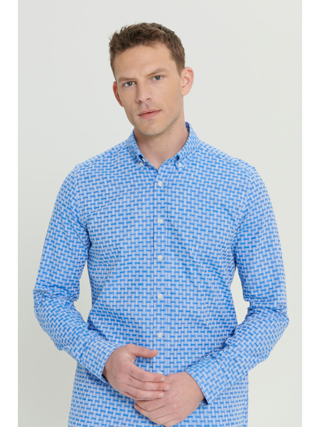 Erkek Mavi %100 Pamuk Slim Fit Dar Kesim Düğmeli Yaka Armürlü Gömlek-6