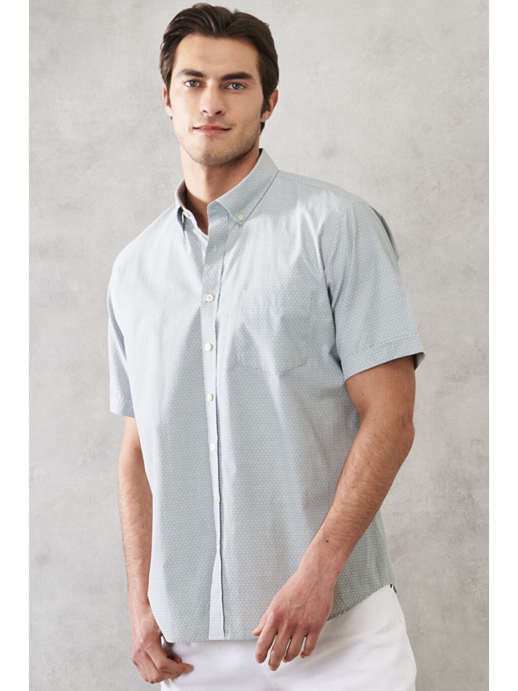 Erkek Haki Comfort Fit Rahat Kesim Düğmeli Yaka Armürlü Gömlek-2