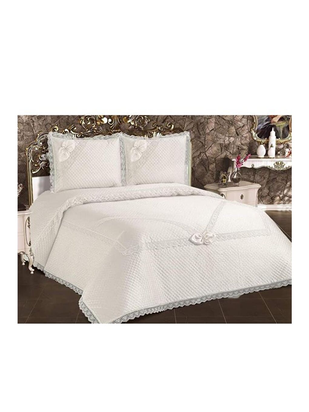 Ekru Gelincik Kapitoneli Fransız Güpürlü Yatak Örtüsü Krem-1