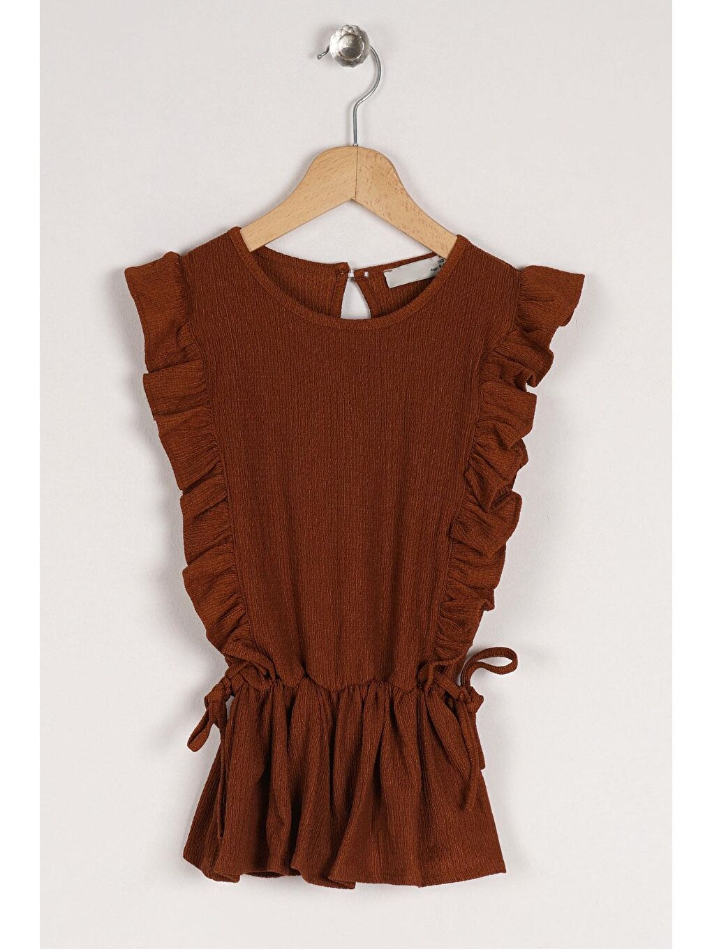 Bisiklet Yaka Fırfır Kol Beli Lastik Detaylı Kahverengi Renk Kız Çocuk Bluz-1