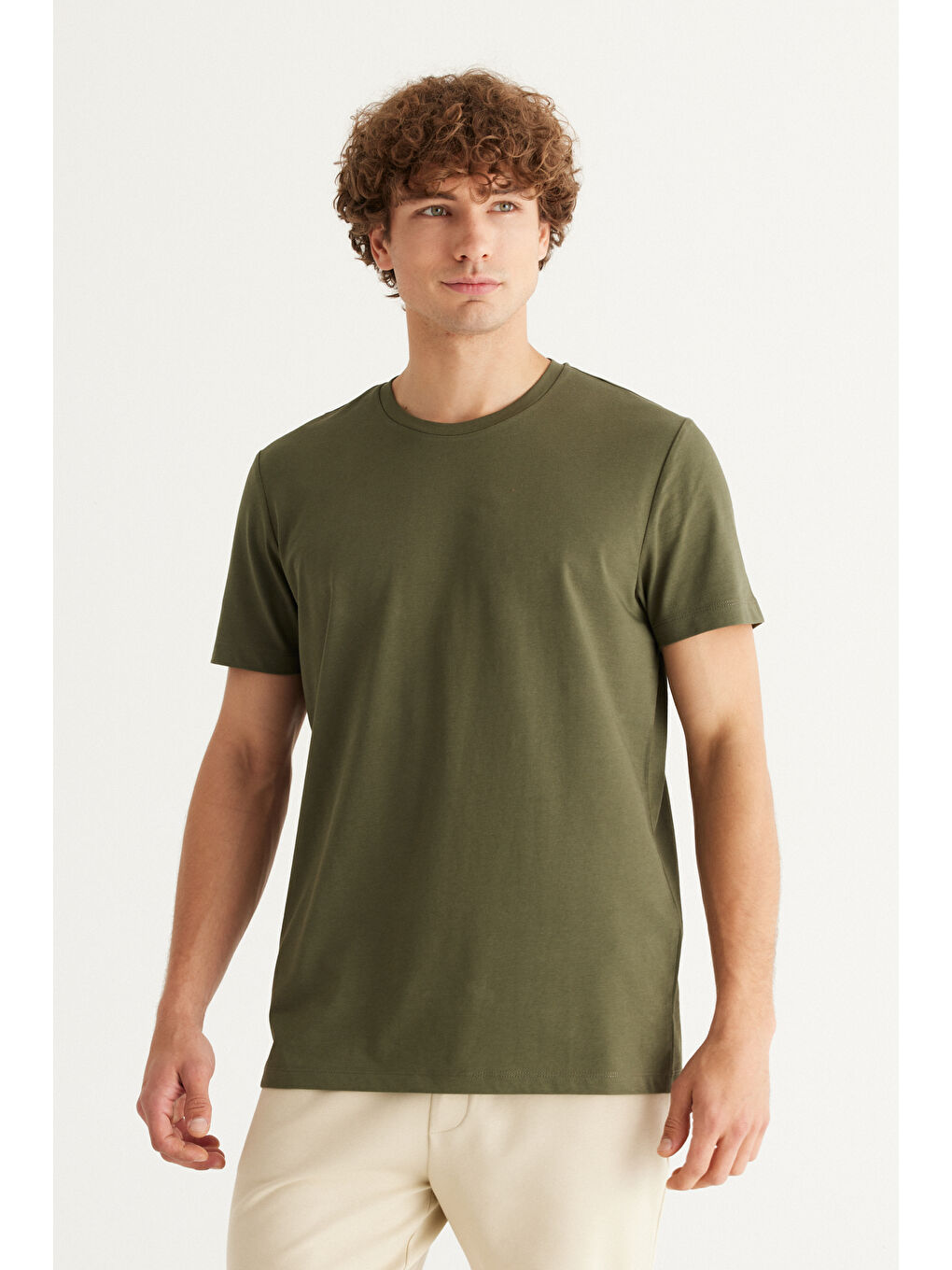 Erkek Haki Slim Fit Dar Kesim Bisiklet Yaka Pamuklu Kısa Kollu Tişört