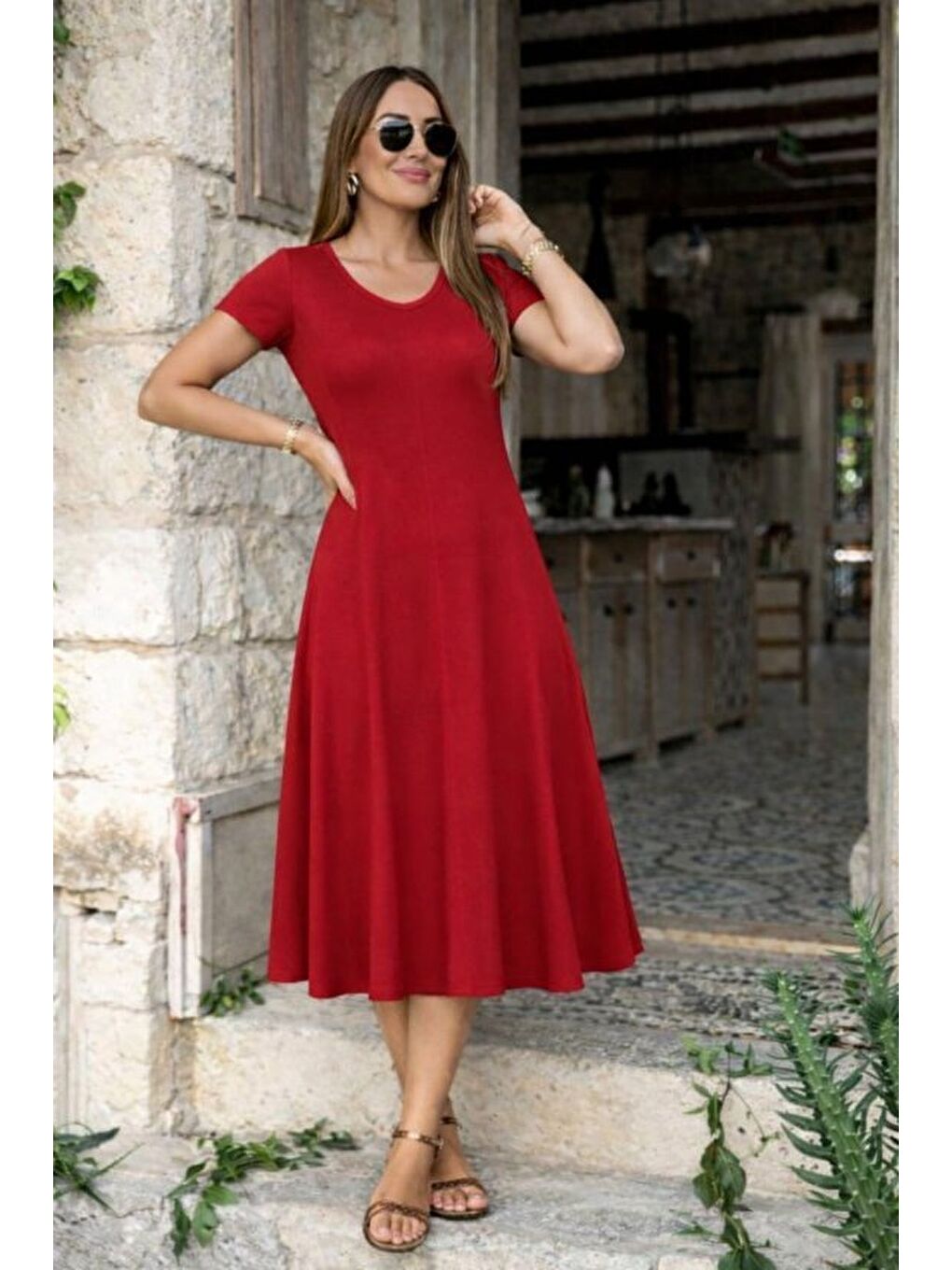 Kırmızı Kadın Kısa Kollu V Yakalı Yırtmaçlı Midi Viskon Elbise-1
