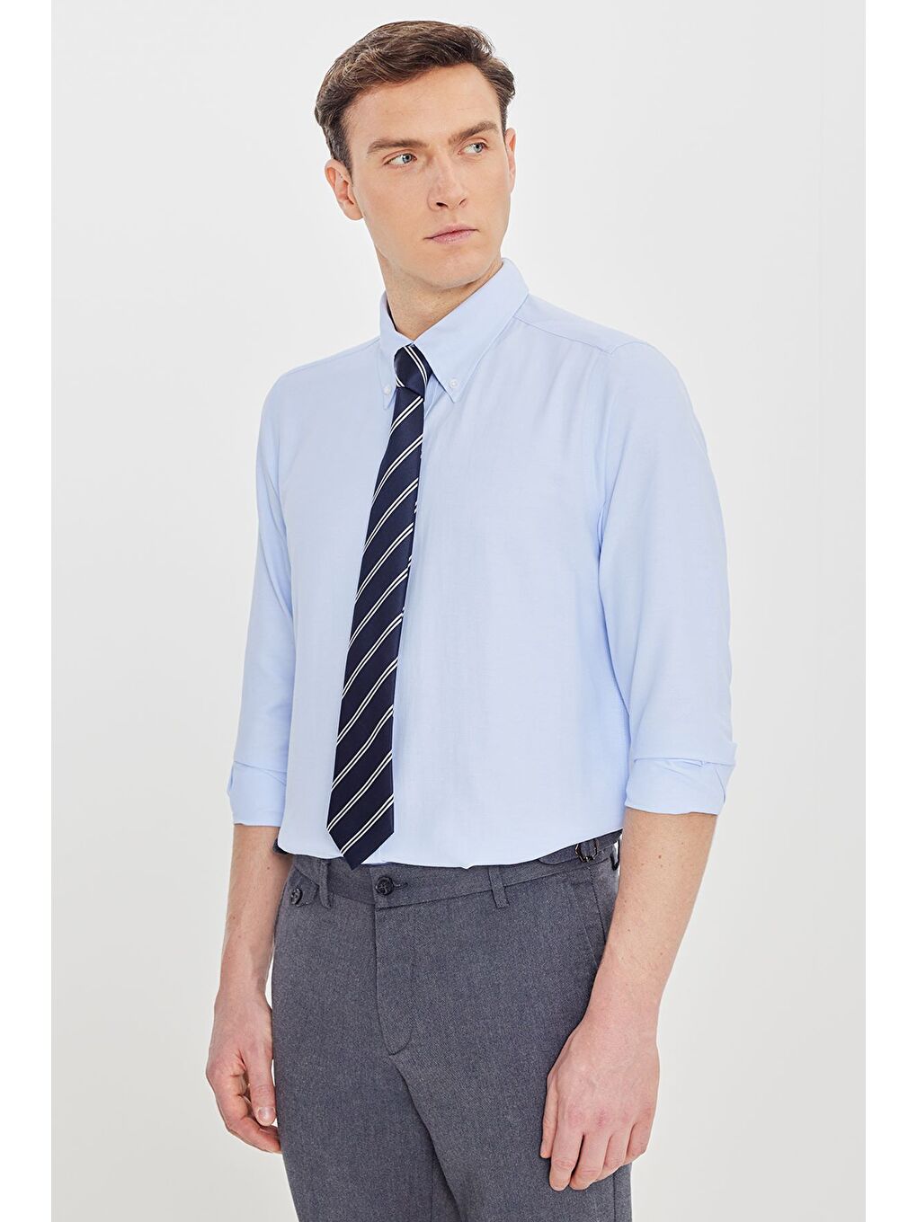 Erkek Açık Mavi Pamuklu Slim Fit Dar Kesim Gant Yaka Oxford Gömlek