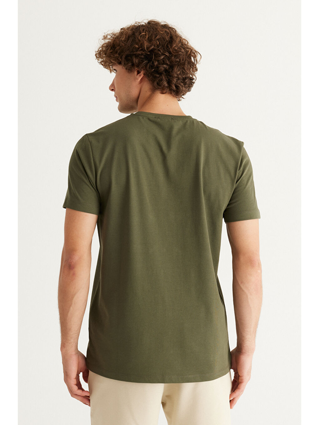 Erkek Haki Slim Fit Dar Kesim Bisiklet Yaka Pamuklu Kısa Kollu Tişört-4