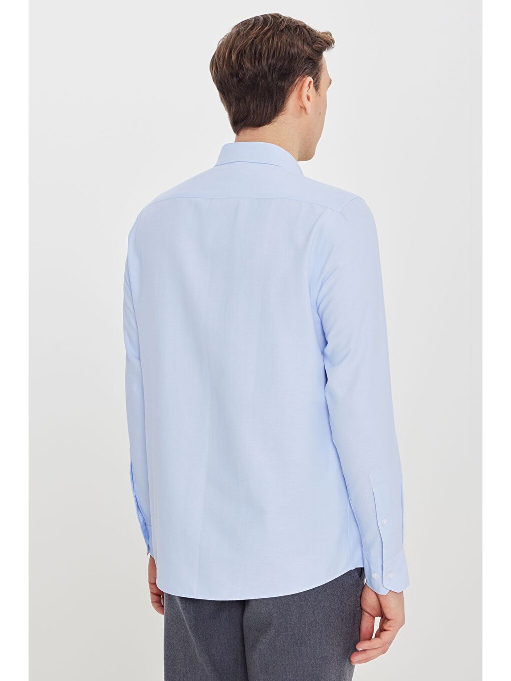 Erkek Açık Mavi Pamuklu Slim Fit Dar Kesim Gant Yaka Oxford Gömlek-4