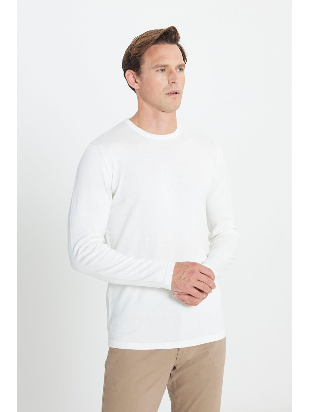 Erkek Ekru Standart Fit Normal Kesim Bisiklet Yaka Triko Kazak-2