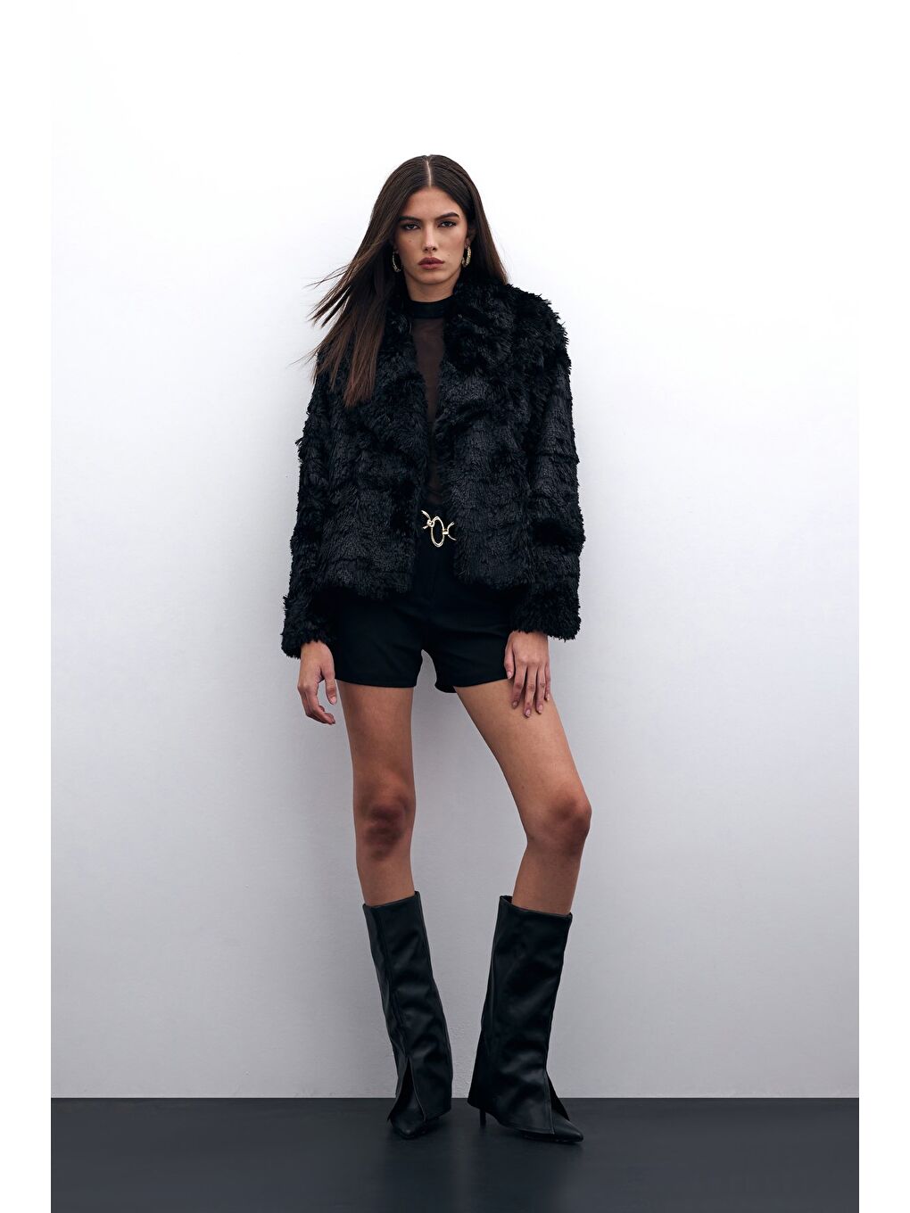 Yakalı Pelüş Ceket - Siyah