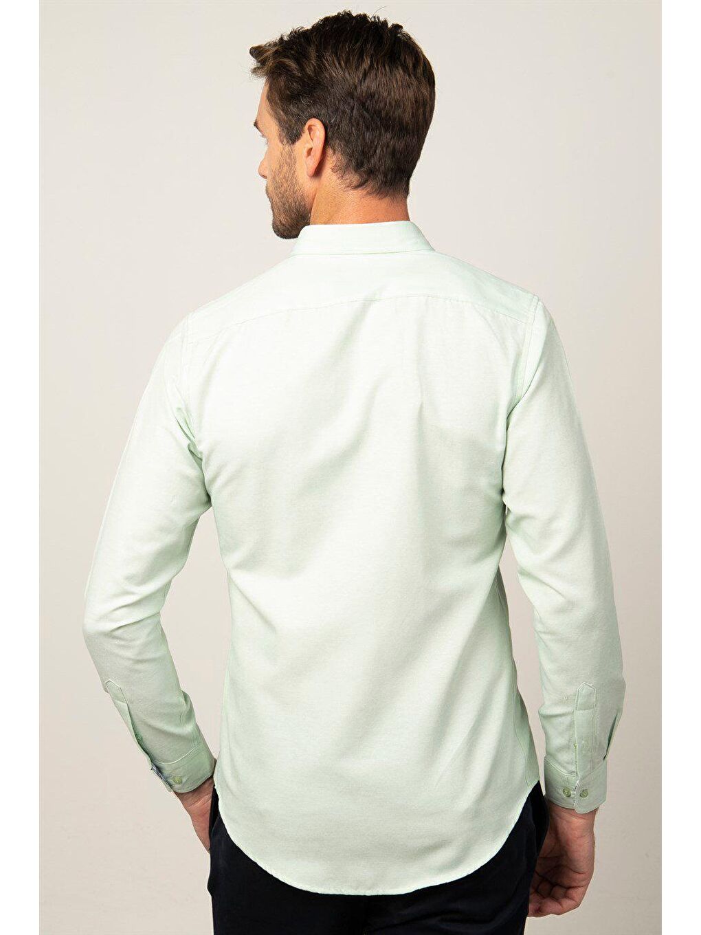 Yeşil Erkek Slim Fit Dar Kesim Uzun Kollu Pamuklu Oxford Doku Kolay Ütülenebilir Mint Düğmeli Yaka Gömlek-3