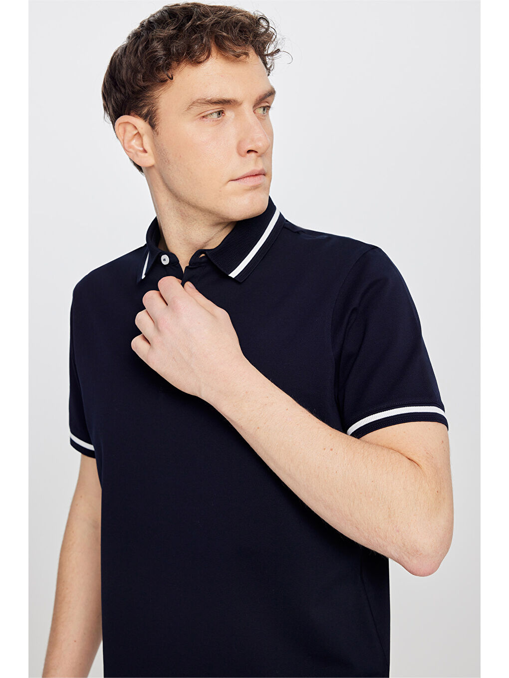 Erkek Lacivert %100 Pamuk Standart Fit Normal Kesim Polo Yaka Tişört-3