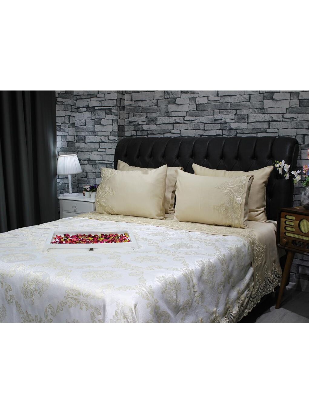 Kahverengi Fransız Güpürlü Sonia Yatak Örtüsü Cappucino