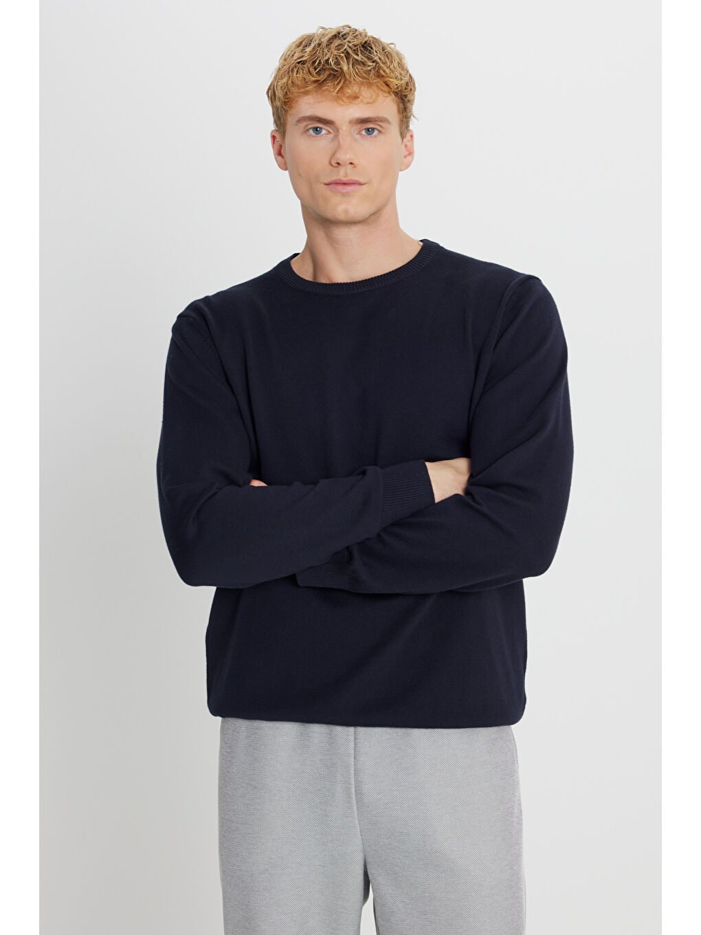 Erkek Lacivert Pamuklu Standart Fit Normal Kesim Bisiklet Yaka Triko Kazak-2