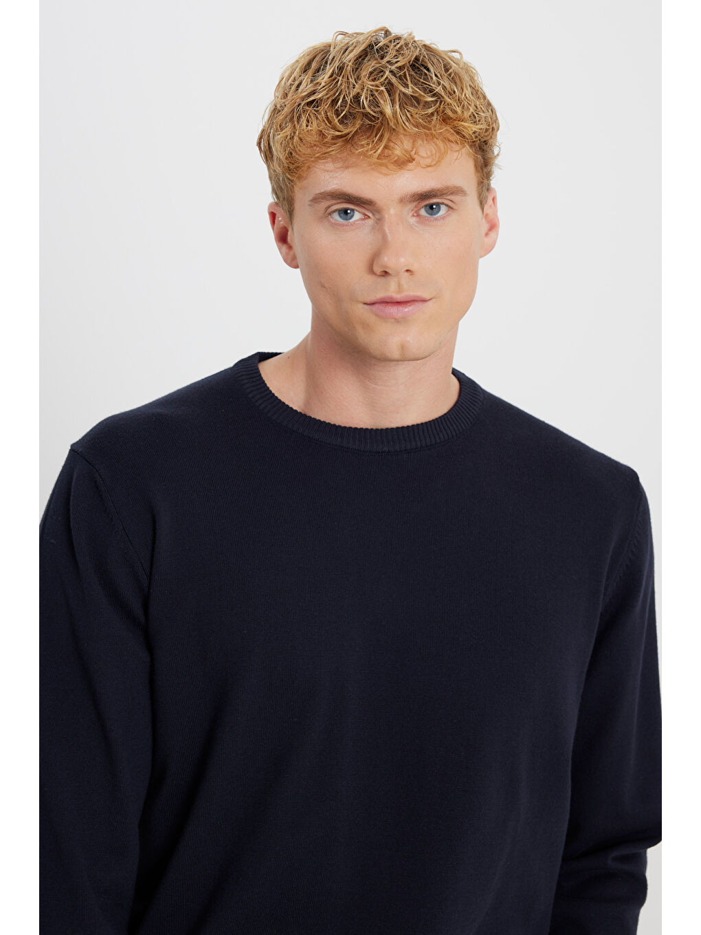 Erkek Lacivert Pamuklu Standart Fit Normal Kesim Bisiklet Yaka Triko Kazak-3