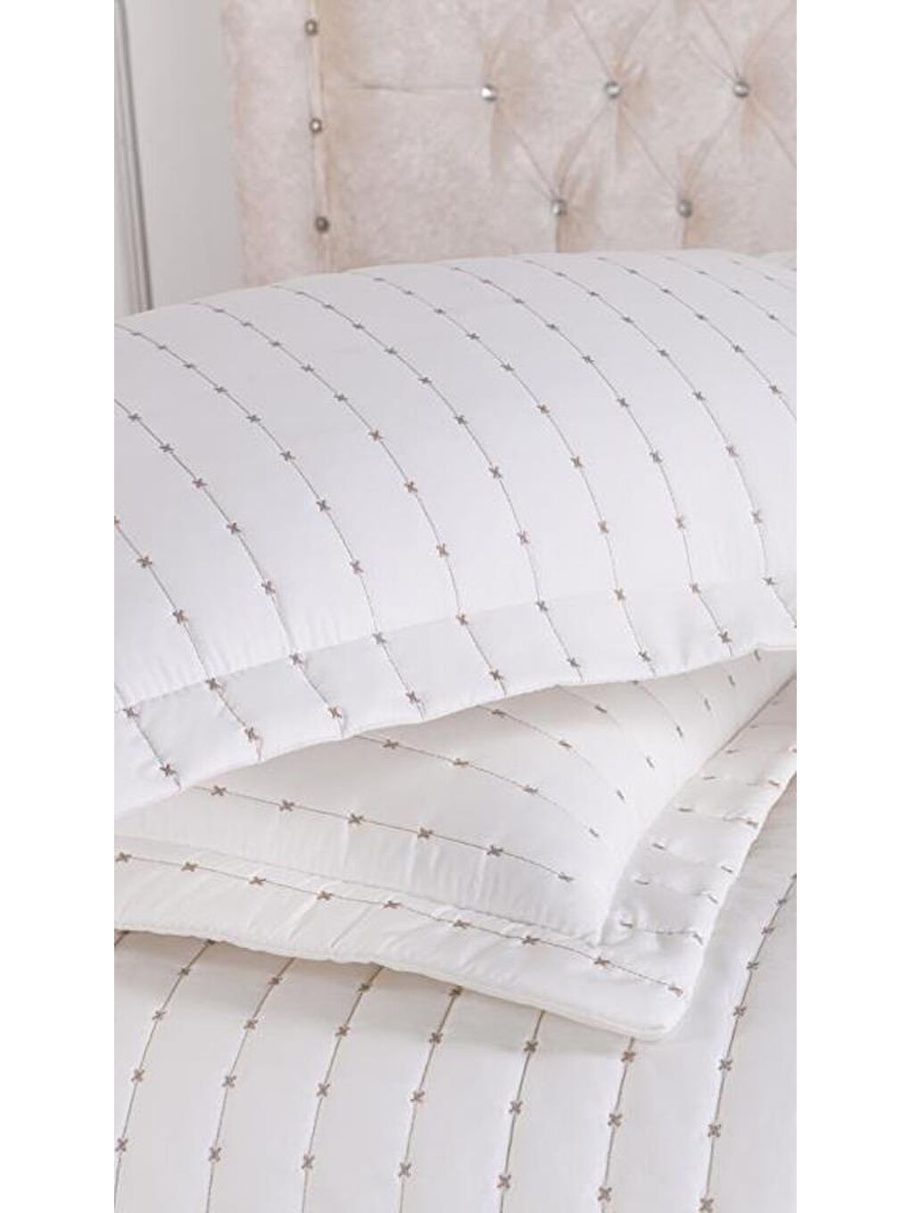 Ekru Dublin Çift Kişilik Kapitoneli Yatak Örtüsü Krem-7