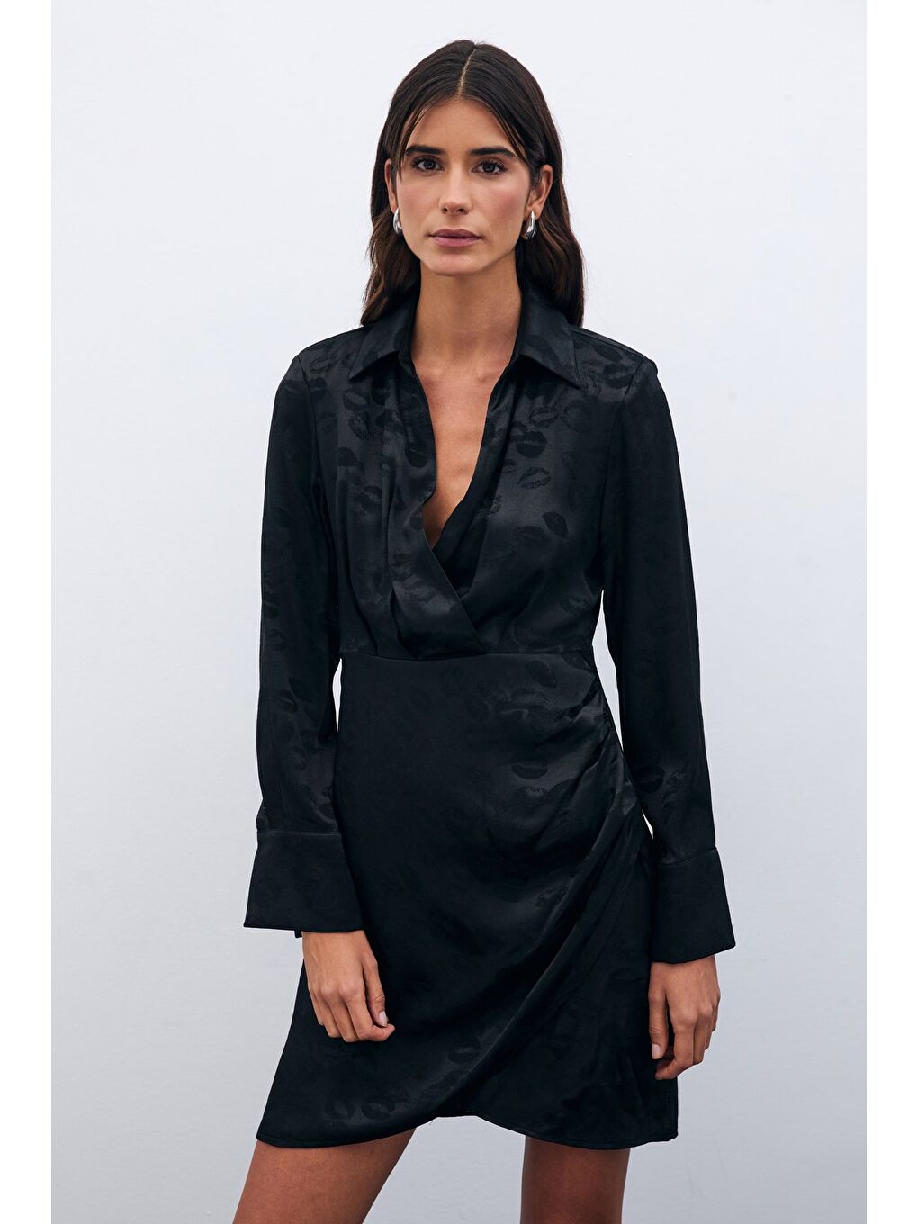 Desenli Kruvaze Elbise - Siyah-3