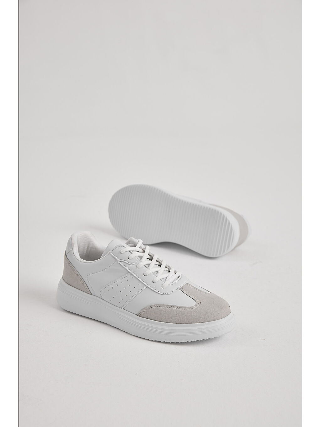 Erkek Beyaz Gri Kalın Faylon Hafif Taban Bağcıklı Spor Ayakkabı