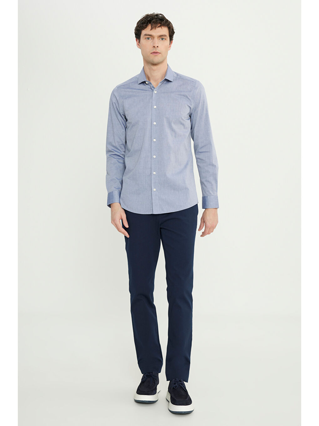 Erkek Lacivert Flamlı Slim Fit Dar Kesim Düğmeli Yaka Gömlek-1