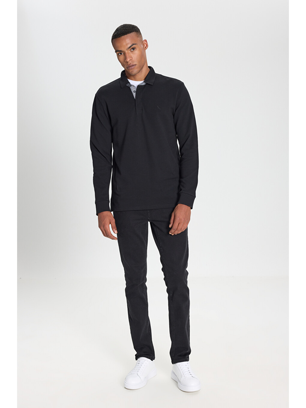 Erkek Siyah %100 Pamuk Slim Fit Dar Kesim Polo Yaka Uzun Kollu Tişört-1