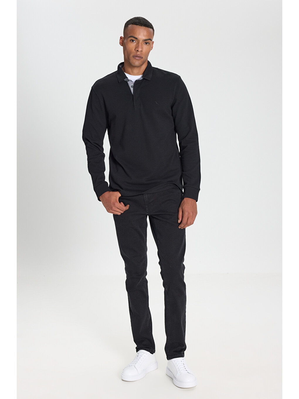 Erkek Siyah %100 Pamuk Slim Fit Dar Kesim Polo Yaka Uzun Kollu Tişört-2