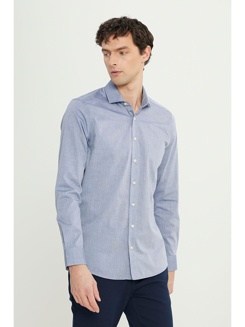 Erkek Lacivert Flamlı Slim Fit Dar Kesim Düğmeli Yaka Gömlek-2