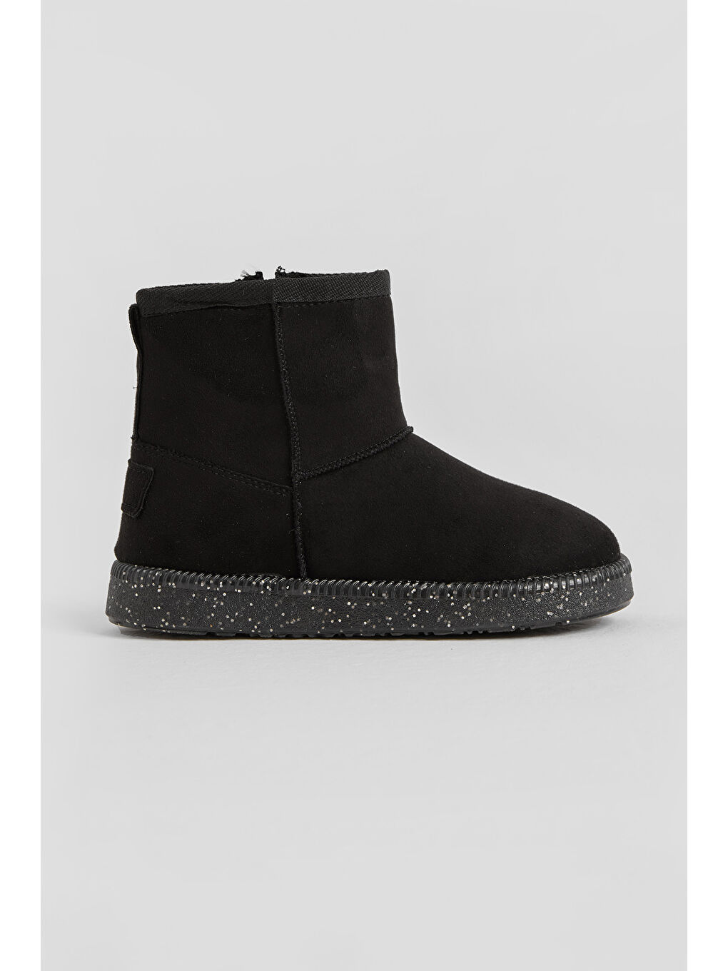 Kız Çocuk Siyah Termo Taban Süet Görünümlü İçi Kürklü Kısa Bot-1